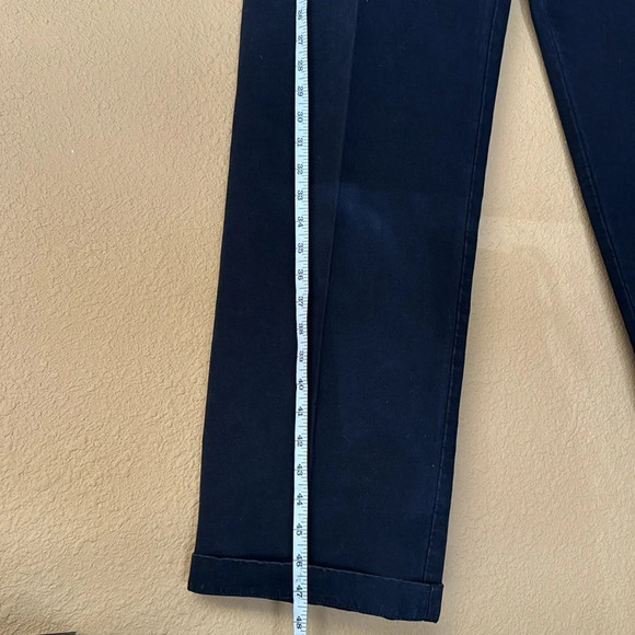 Etro
Men's Straight-Leg Knit Trousers 56 EU (40R US) - Picture 8 of 13